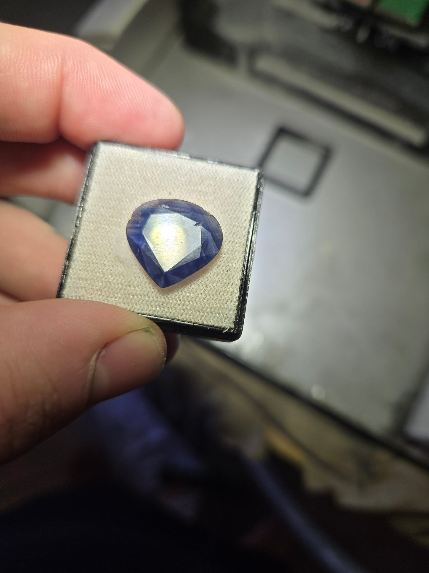Kanchanaburi Thai Sapphire Cut Facet