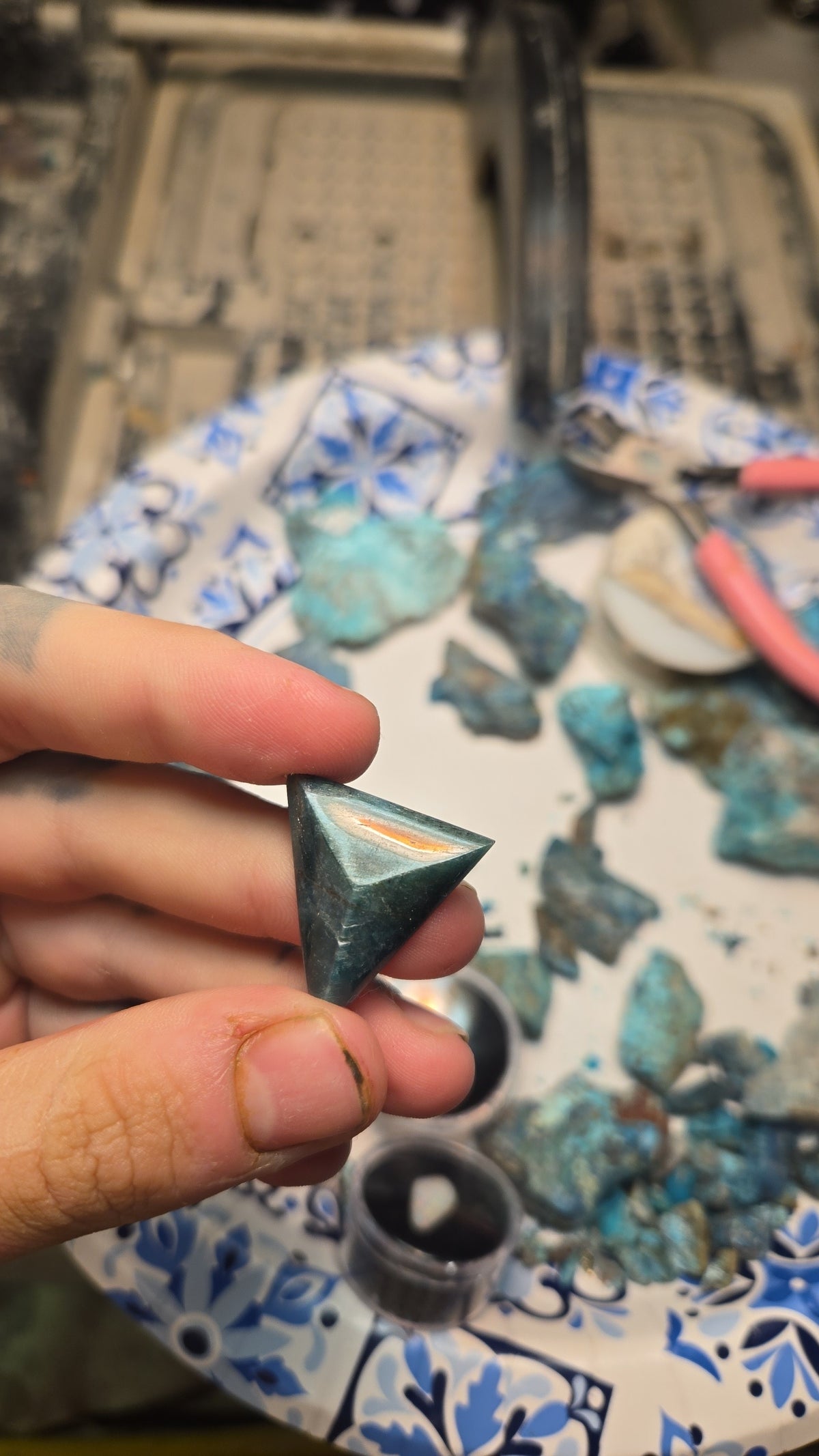 Opalina Triangular Freeform Necklace