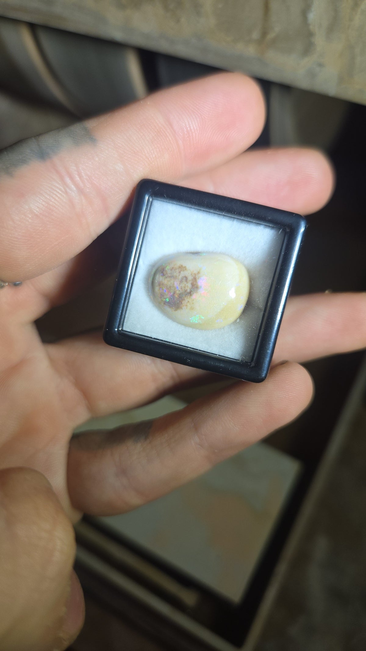 Andamooka Rainbow Opal Cabochon
